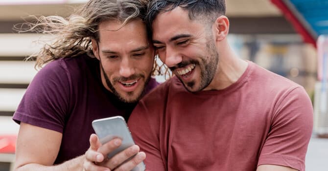 Navigating LGBTQIA+ Online Dating: Tips and Advice
